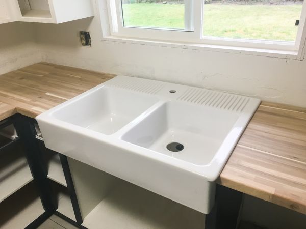 Chipped Sink Repair in Bellingham